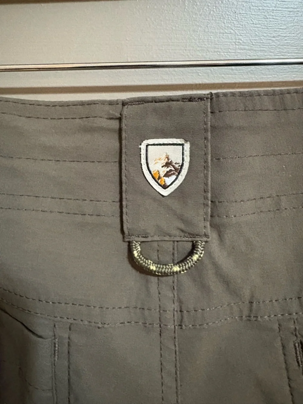 Kuhl Men's Olive Green Men's Hiking Cargo Shorts - Picture 4 of 6